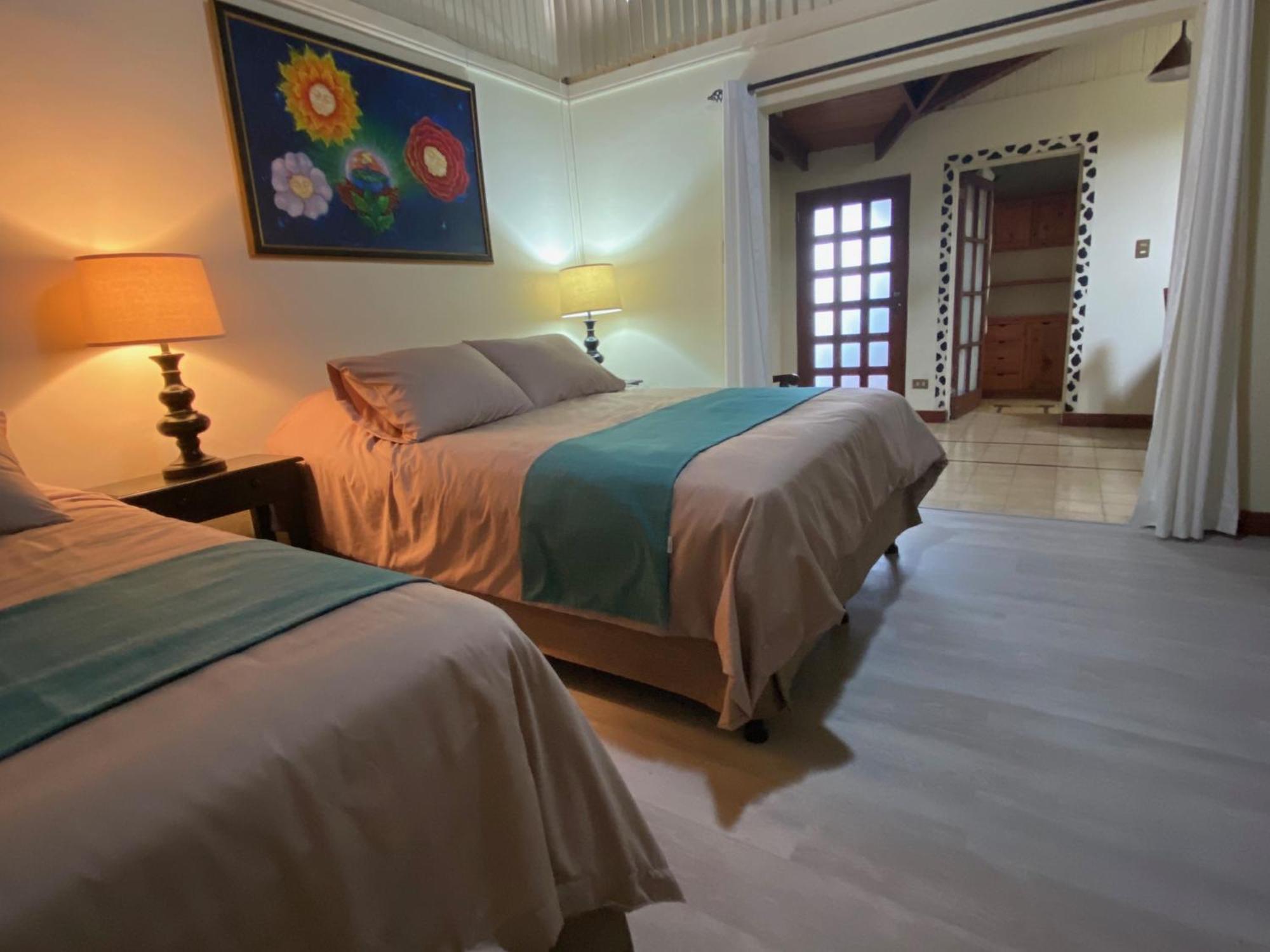 Tierra Magica And Art Bed & Breakfast 3*